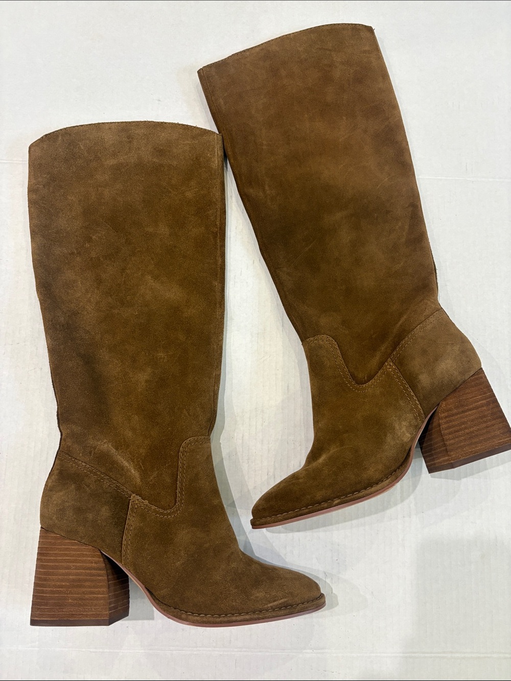 NWOT VINCE CAMUTO Leather Leila Heeled Boots Size 9 - Picture 14 of 17